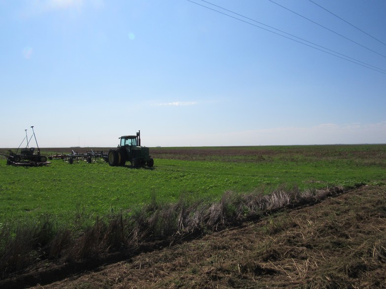 H Rd, Ingalls, KS for sale - Building Photo - Image 1 of 1