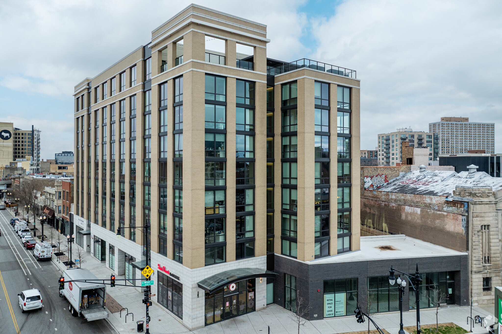 4611 N Broadway St, Chicago, IL for lease Building Photo- Image 1 of 7