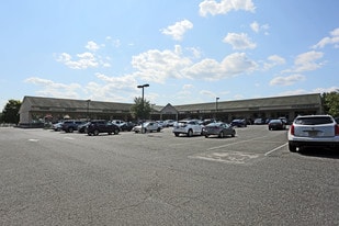 Kings Grant - Retail Space