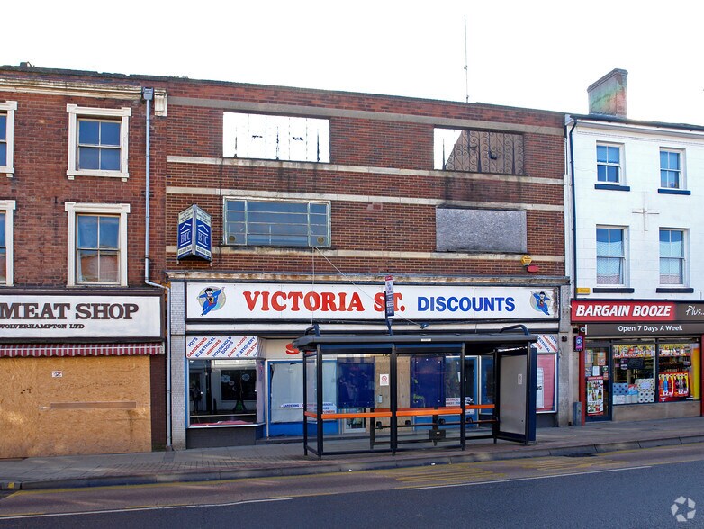 29-30 Victoria St, Wolverhampton for lease - Building Photo - Image 2 of 5