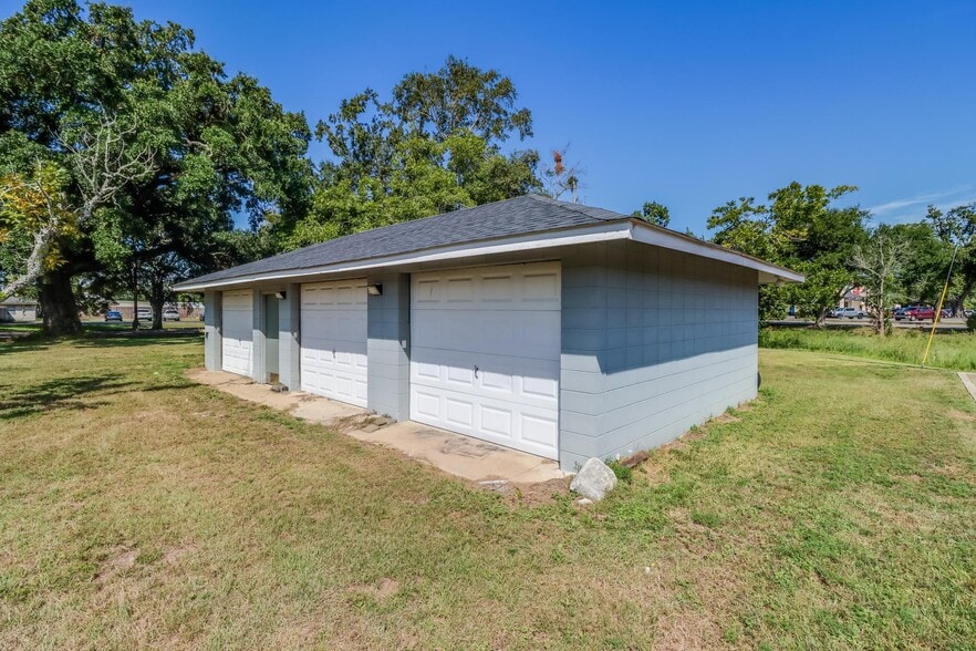 228 E Railroad St, Long Beach, MS for sale - Building Photo - Image 3 of 21