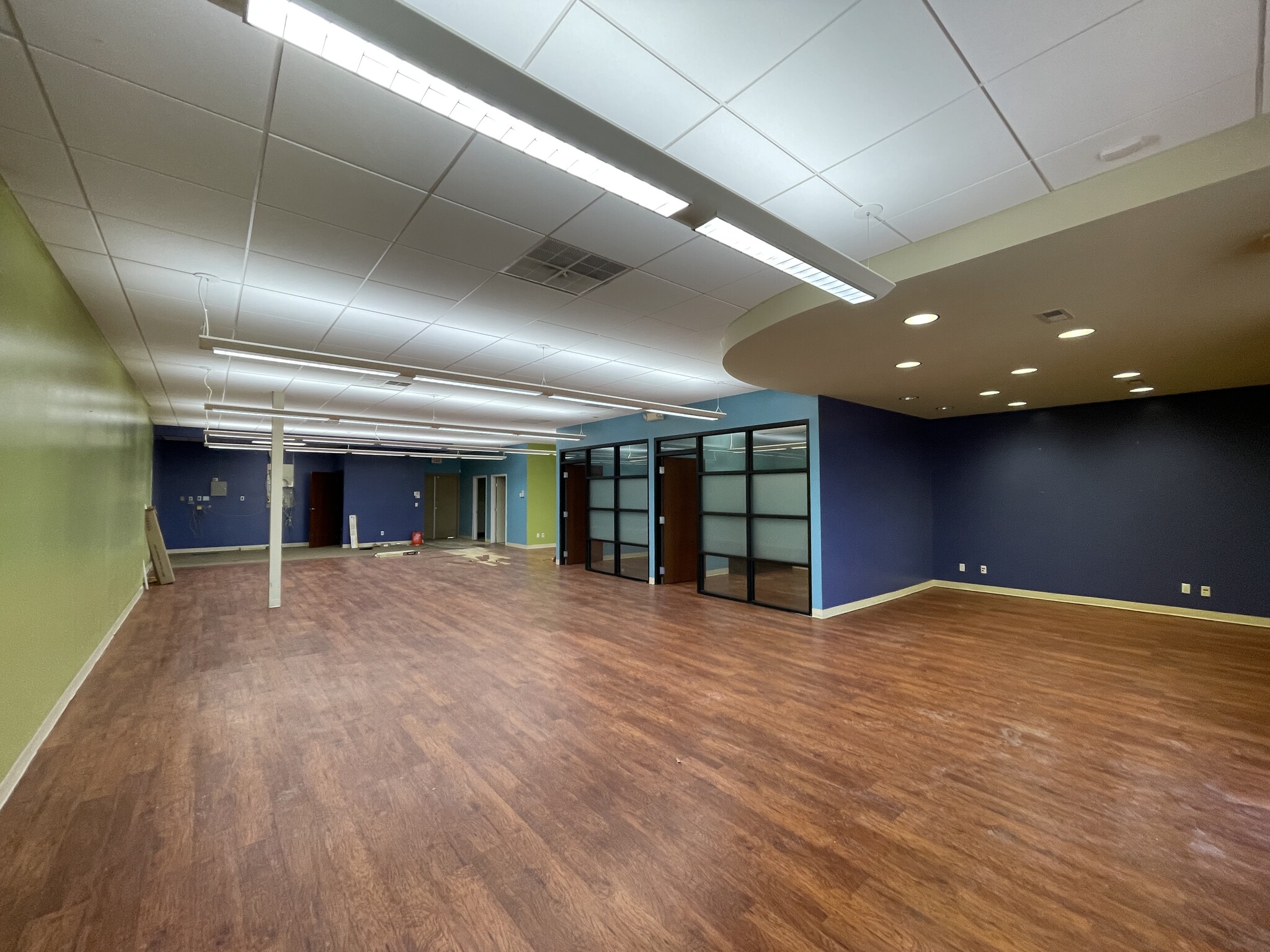 8410-8472 Federal Blvd, Westminster, CO for lease Building Photo- Image 1 of 4