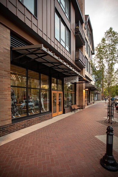 130 A Ave, Lake Oswego, OR for lease - Building Photo - Image 3 of 4