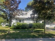 112 Vine St, Wellington OH - Parking Garage