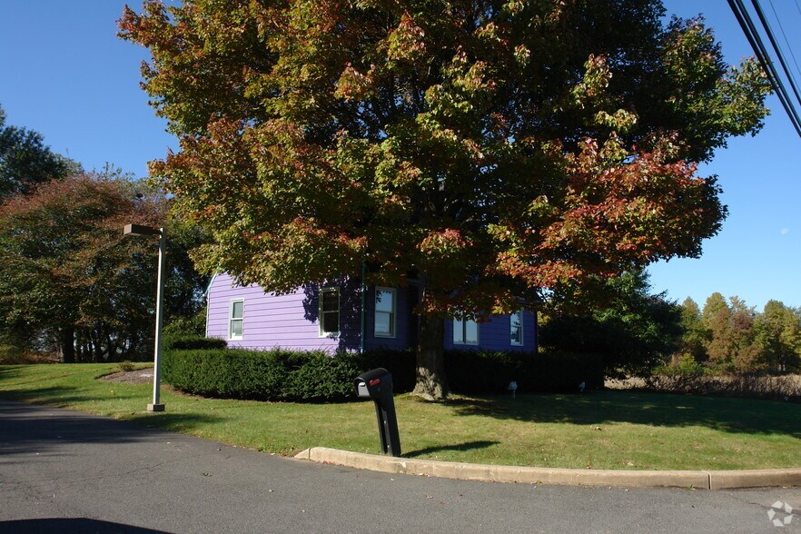 353 Princeton Hightstown Rd, Cranbury, NJ 08512 Office for Sale