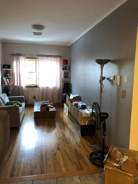 5941 Linden St, Ridgewood, NY for lease - Building Photo - Image 3 of 6