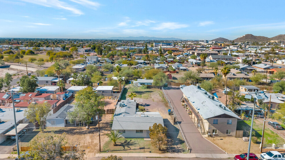 8916 N 11th St, Phoenix, AZ for sale - Building Photo - Image 2 of 32