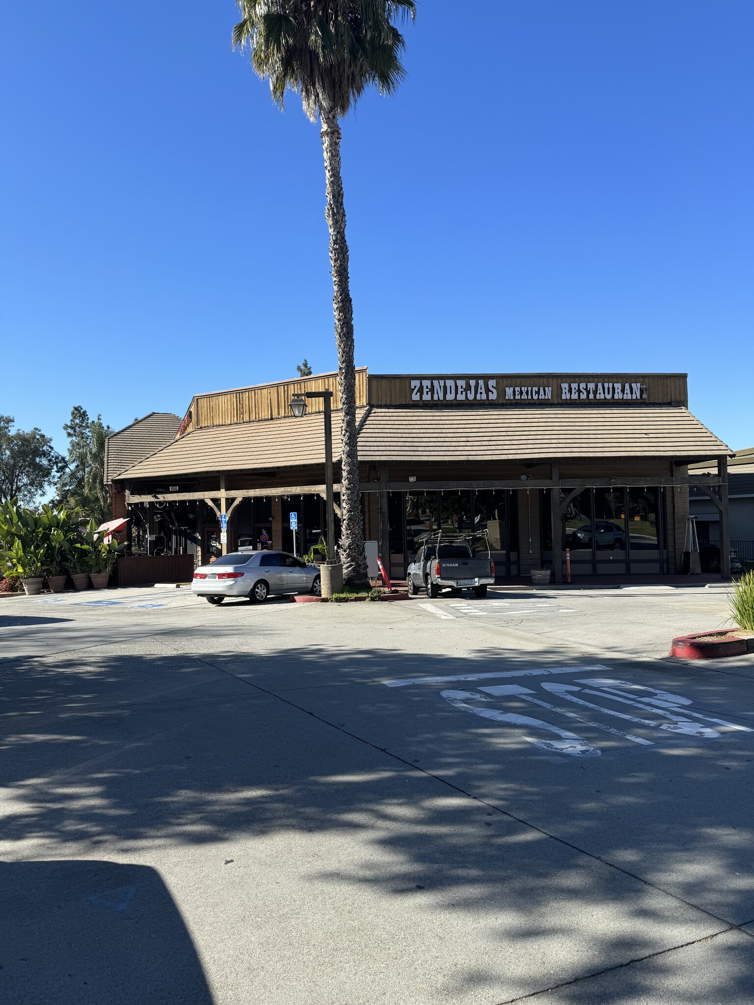 515 W Arrow Hwy, San Dimas, CA for lease Building Photo- Image 1 of 1