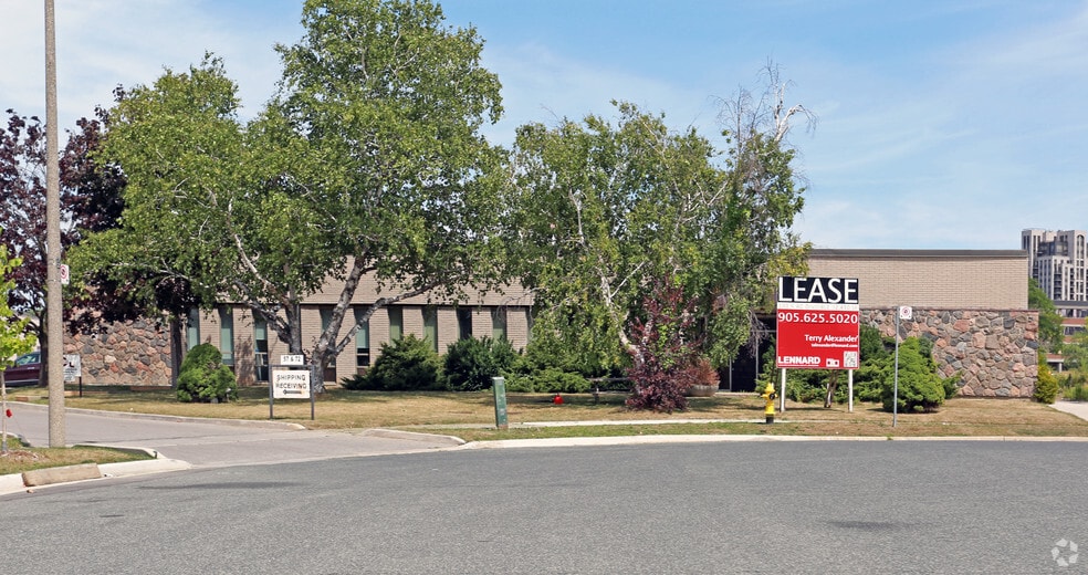 55 Gervais Dr, Toronto, ON for sale - Building Photo - Image 3 of 7