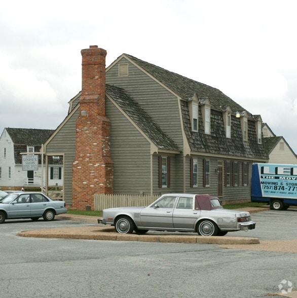 13811 Warwick Blvd, Newport News, VA for lease - Primary Photo - Image 3 of 7