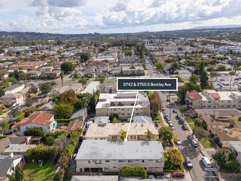 3742-3750 S Bentley Ave, Los Angeles, CA for sale - Building Photo - Image 3 of 6