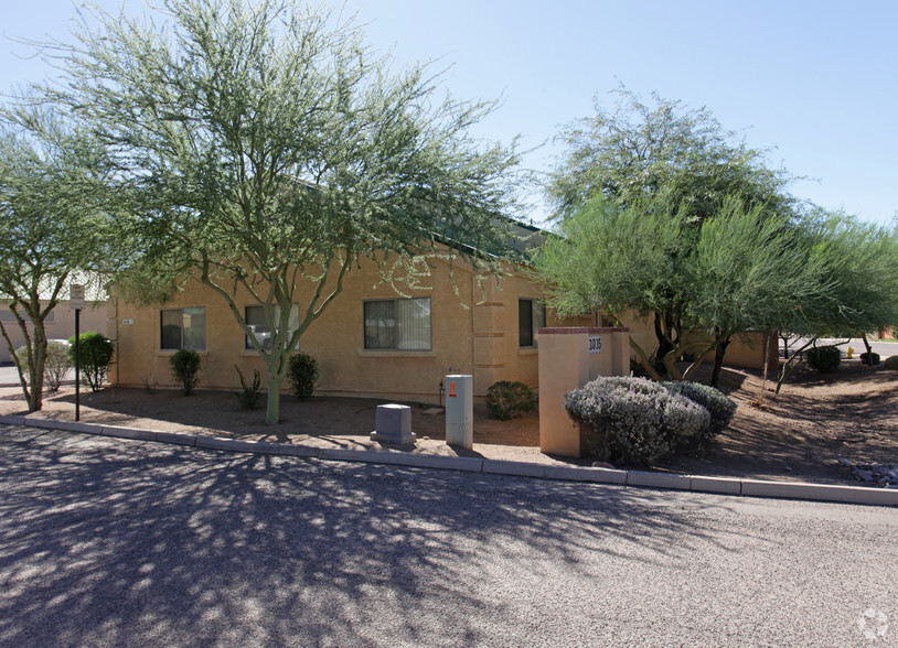 3960 E Palm Ln, Mesa, AZ for lease - Building Photo - Image 2 of 3