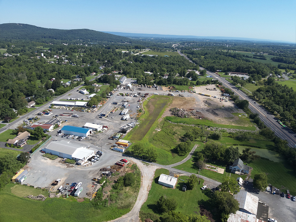 717 Range End Rd, Dillsburg, PA for lease Building Photo- Image 1 of 1