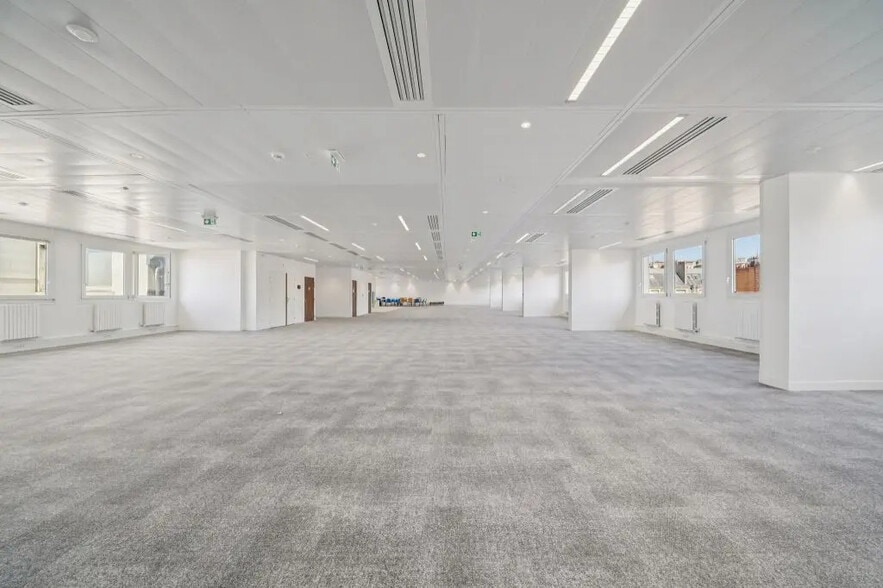 64 Rue Du Ranelagh, Paris for lease - Building Photo - Image 2 of 13