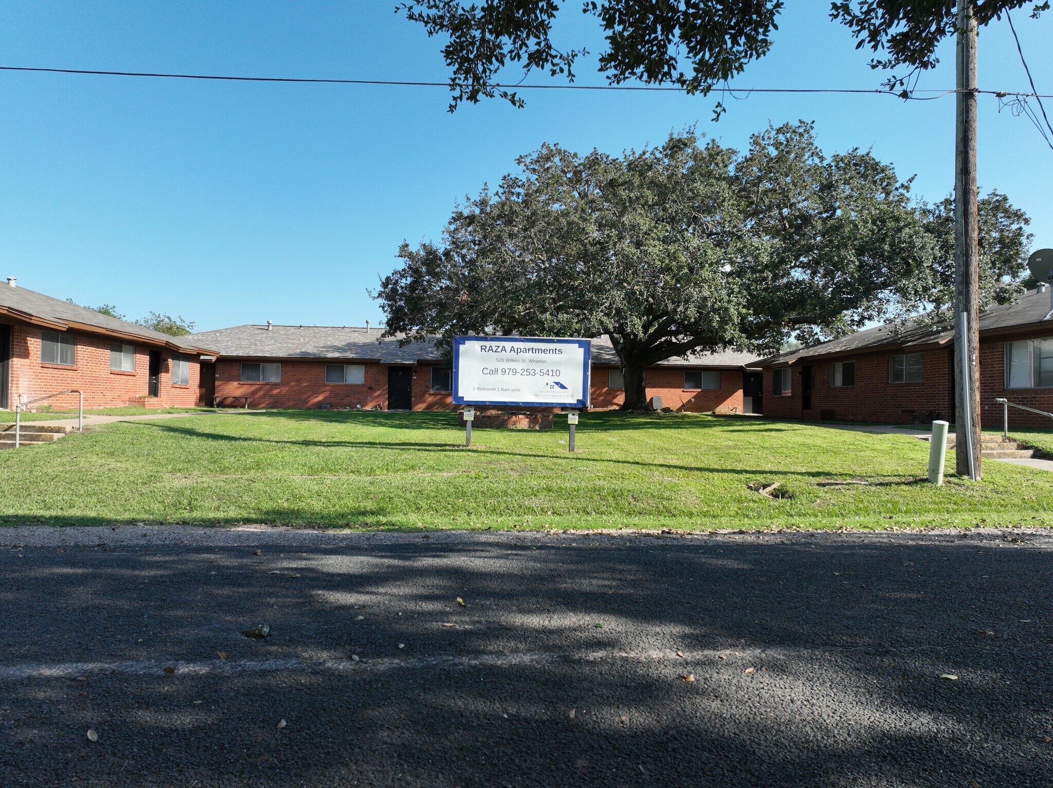 526 Wilkes St, Wharton, TX for sale Primary Photo- Image 1 of 7