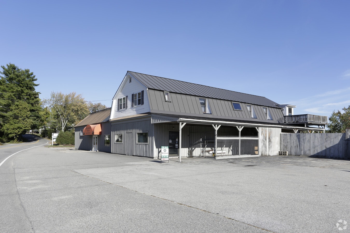 23 Bay St, Wolfeboro, NH 03894 Property Record