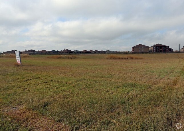 3809 Rodd Field Rd, Corpus Christi, TX for sale - Primary Photo - Image 1 of 1