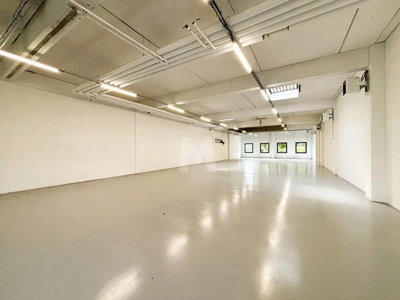 Flex in Villebon-sur-Yvette for lease - Building Photo - Image 3 of 13