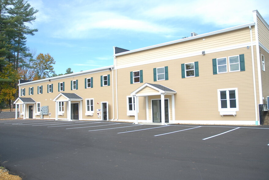 126 Route 27, Raymond, NH for lease - Building Photo - Image 3 of 5