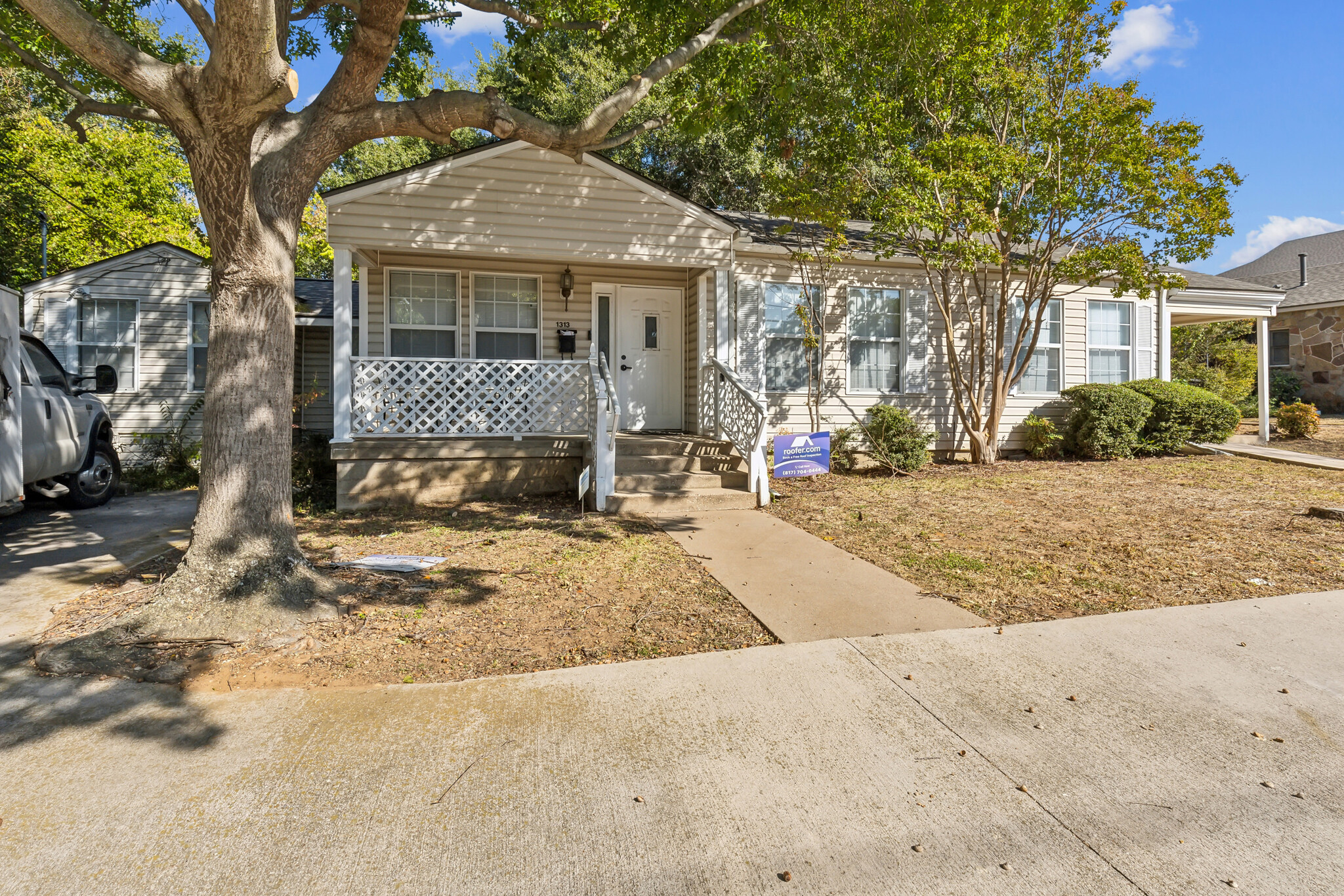 1313 W Abram St, Arlington, TX for lease Building Photo- Image 1 of 20