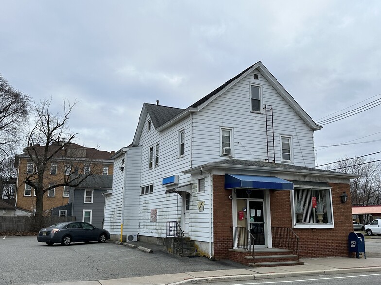 636 Ringwood Ave, Wanaque, NJ for lease - Building Photo - Image 1 of 5