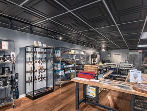 2-16 Eagle St, Asheville, NC for lease Interior Photo- Image 2 of 5