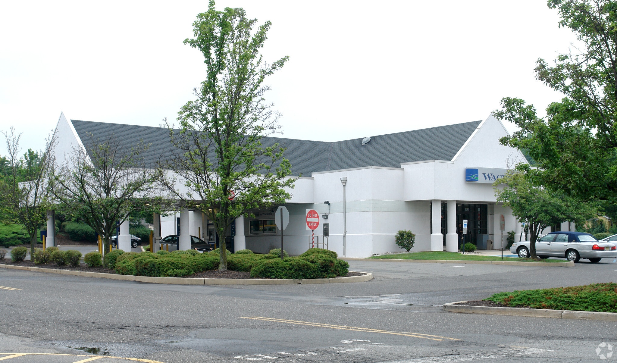 1665a Oak Tree Rd, Edison, NJ 08820 Oak Tree Shopping Center