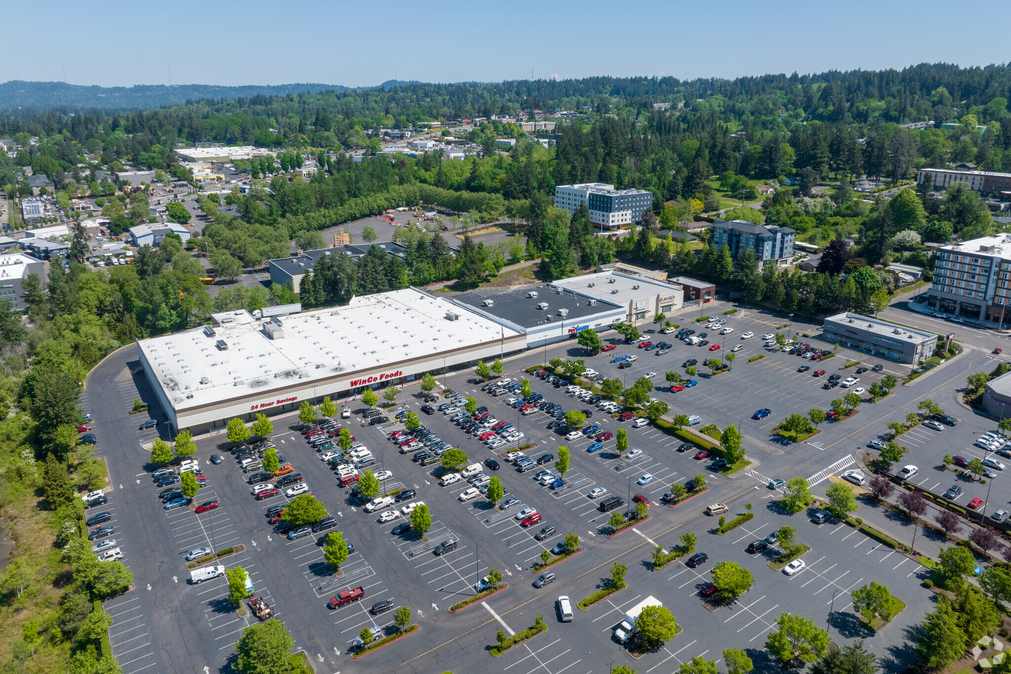 7295 SW Dartmouth St, Portland, OR for lease Building Photo- Image 1 of 11