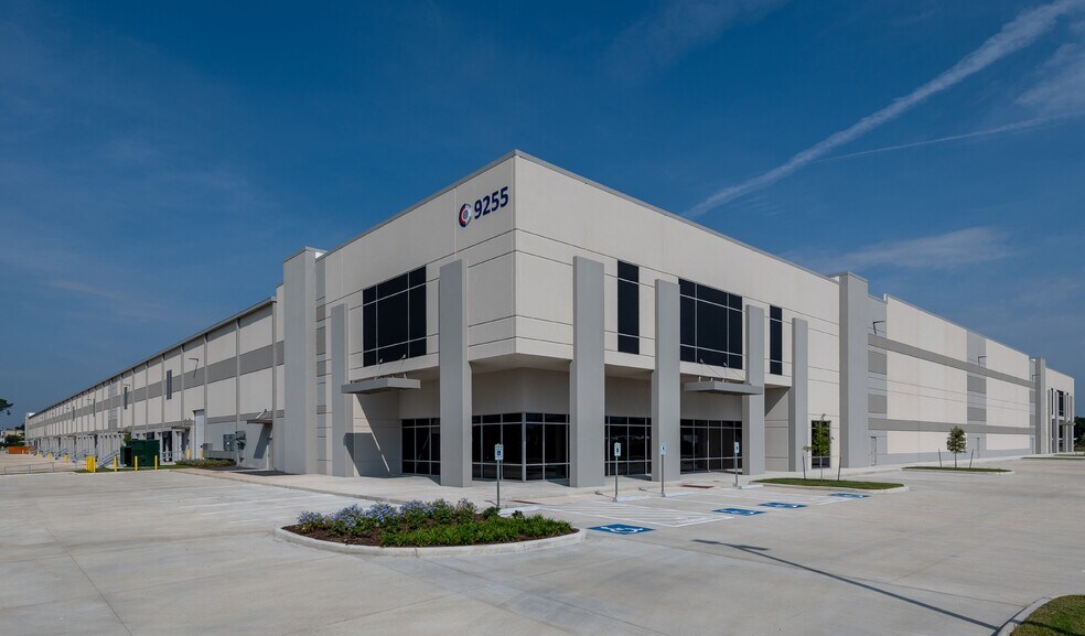 9255 Ley Rd, Houston, TX for lease - Building Photo - Image 1 of 4