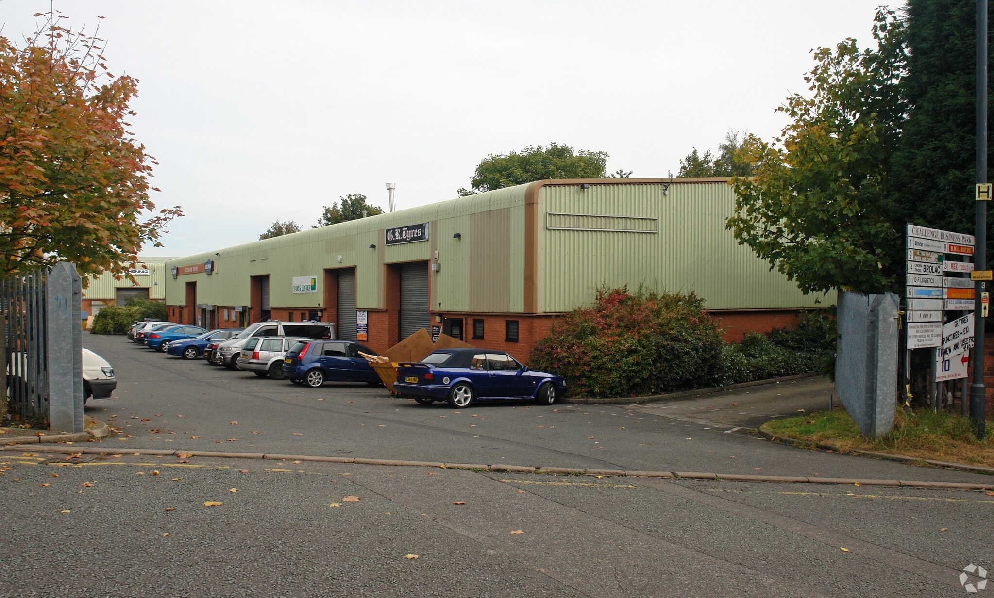 Challenge Clos, Coventry for sale Primary Photo- Image 1 of 1