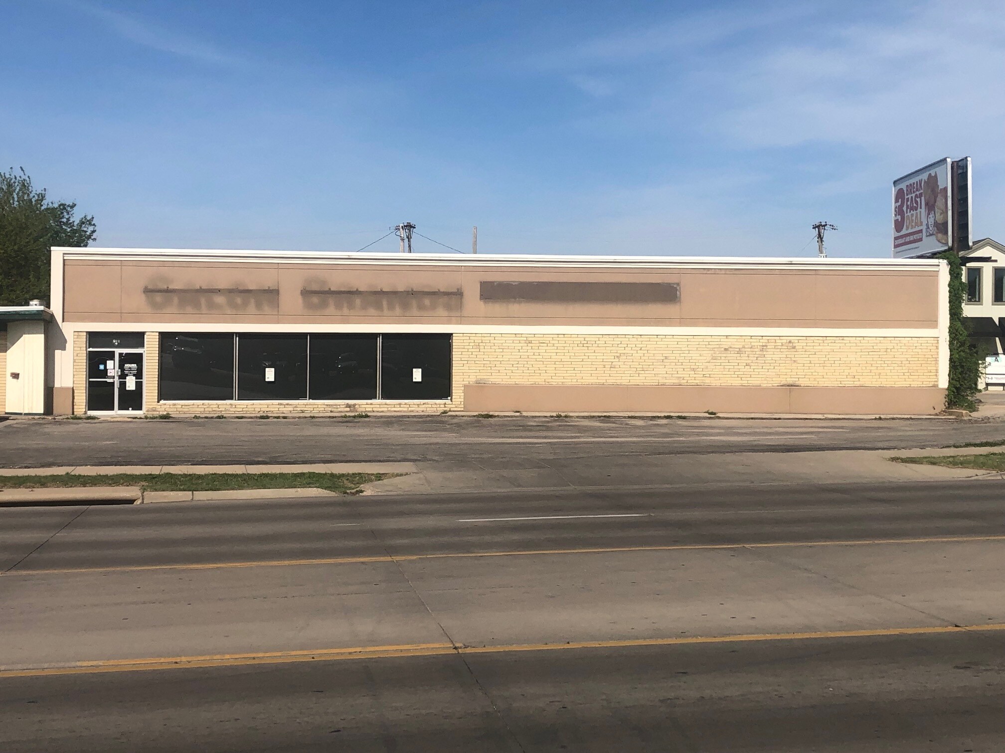 711 N Baltimore Ave, Derby, KS for sale Building Photo- Image 1 of 1
