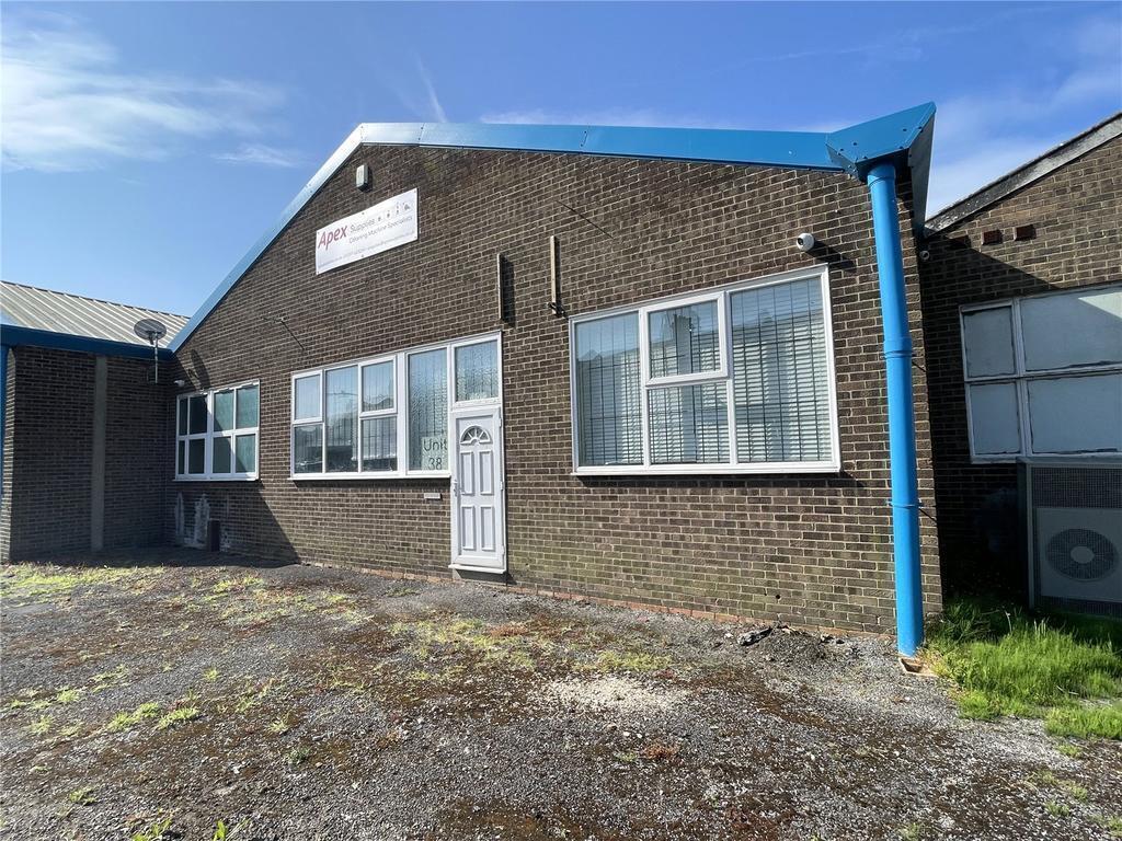 Shoebury Ave, Southend On Sea for lease Building Photo- Image 1 of 12