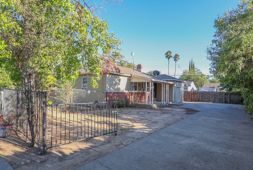 2652 21st Ave, Sacramento, CA for sale - Building Photo - Image 2 of 50