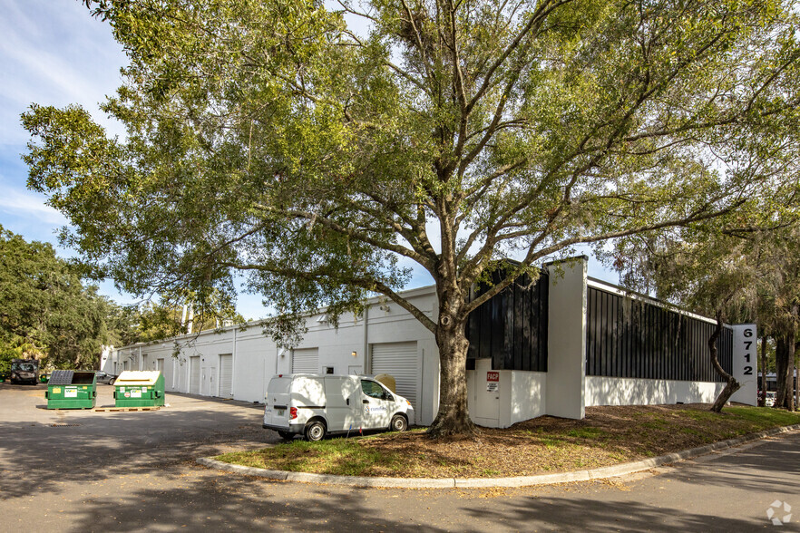 6706 Benjamin Rd, Tampa, FL for lease - Building Photo - Image 3 of 4