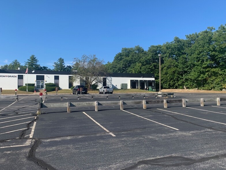 32 Industrial Dr, Exeter, NH for lease - Building Photo - Image 3 of 3