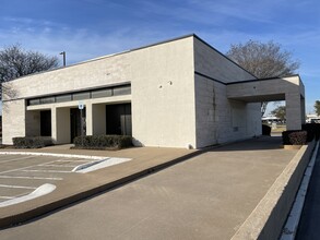 5401-5413 S Braeswood Blvd, Houston, TX for lease Building Photo- Image 2 of 2