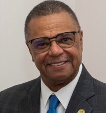 Marvin Holmes