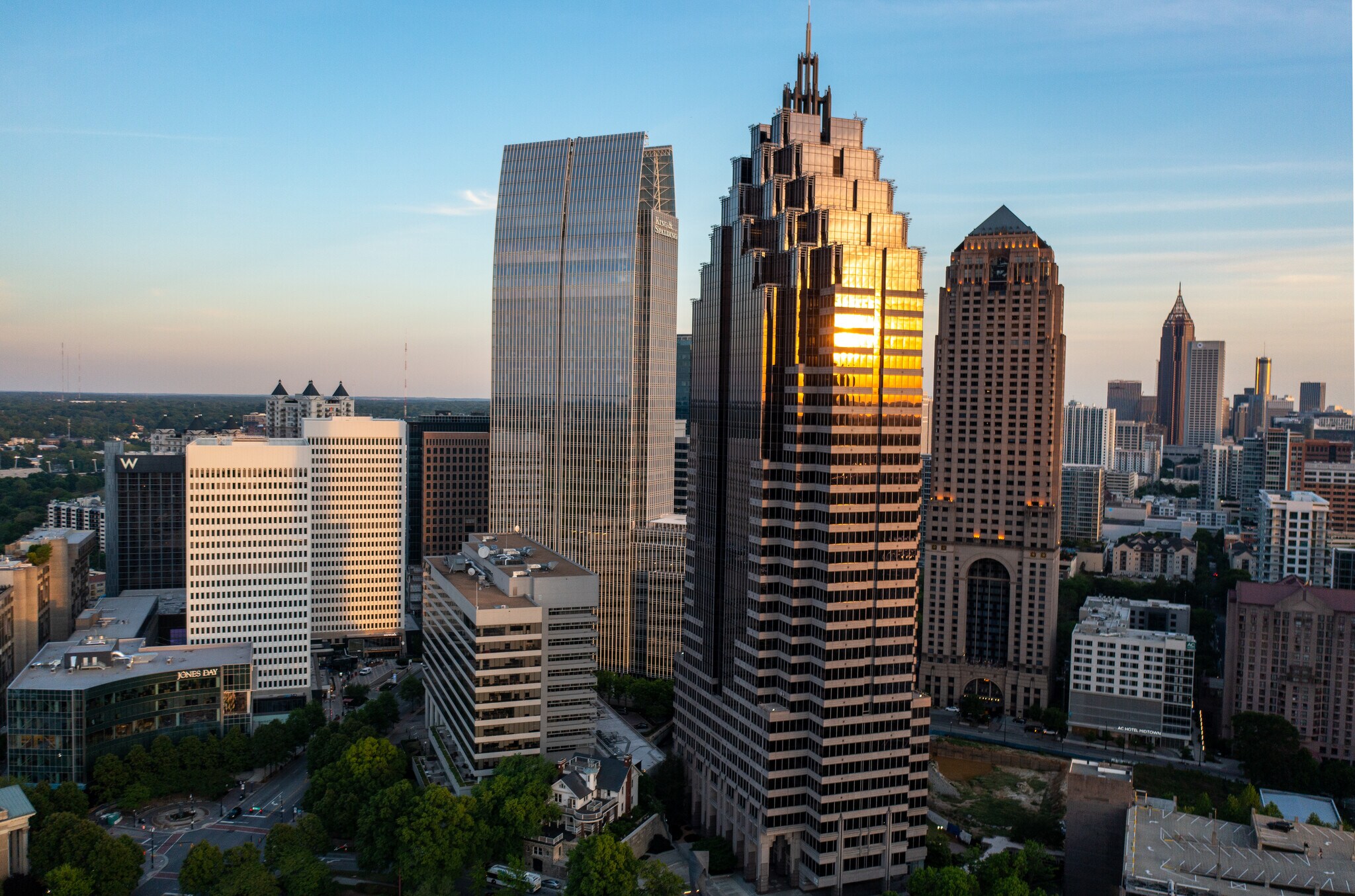 1230 Peachtree St NE, Atlanta, GA for lease Building Photo- Image 1 of 10