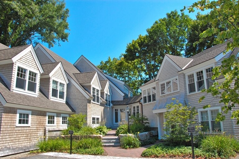 13 Elm St, Manchester, MA for sale - Primary Photo - Image 1 of 1