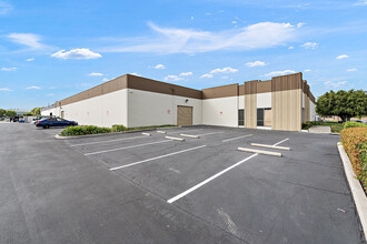 10580 Lawson River Ave, Fountain Valley, CA for lease Building Photo- Image 2 of 7