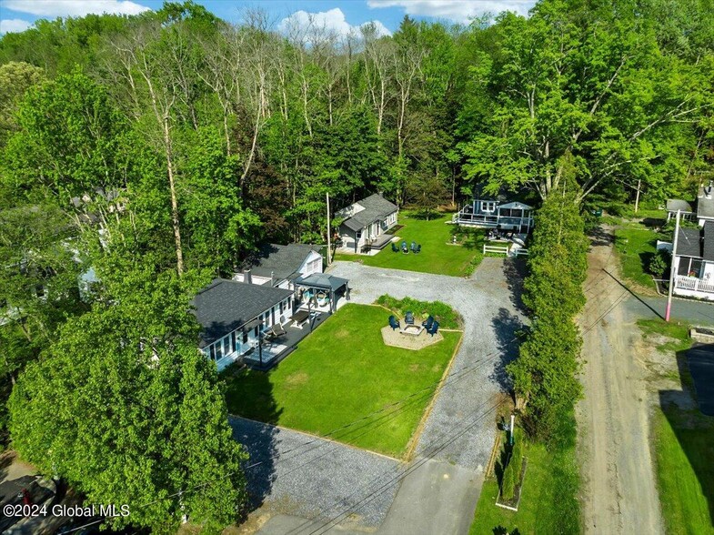 728 Route 9P, Saratoga Springs, NY for sale - Building Photo - Image 2 of 14