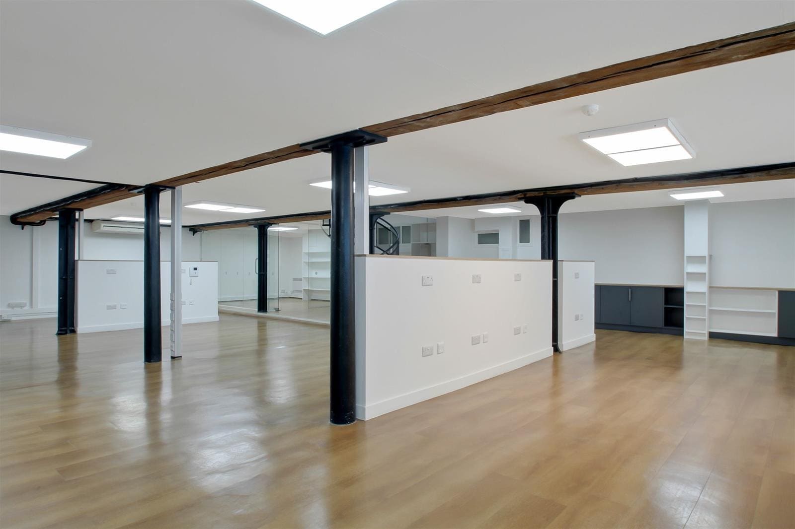 Maidstone Building Mews, London for lease Interior Photo- Image 1 of 5