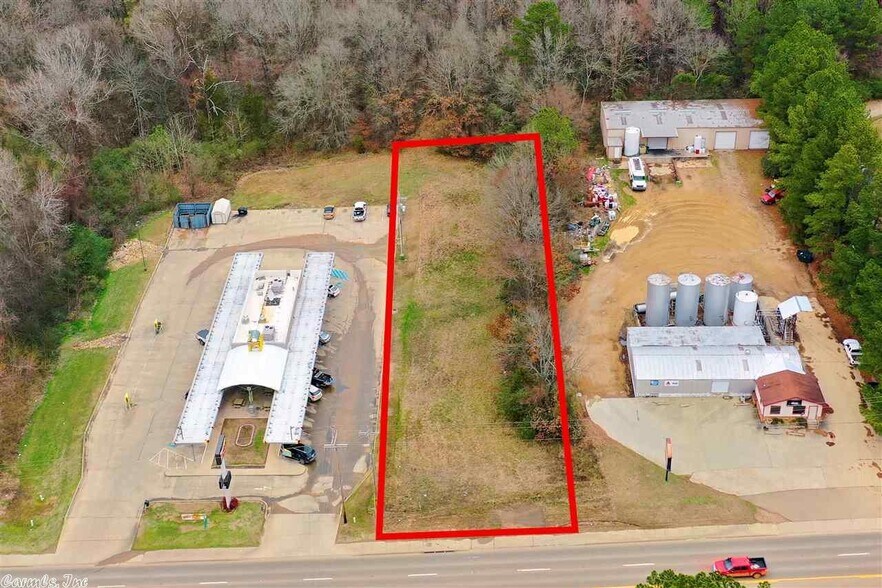 825 Collin Raye, De Queen, AR for sale - Primary Photo - Image 1 of 1