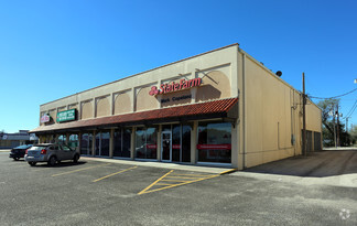 More details for 725 S 14th St, Kingsville, TX - Retail for Lease