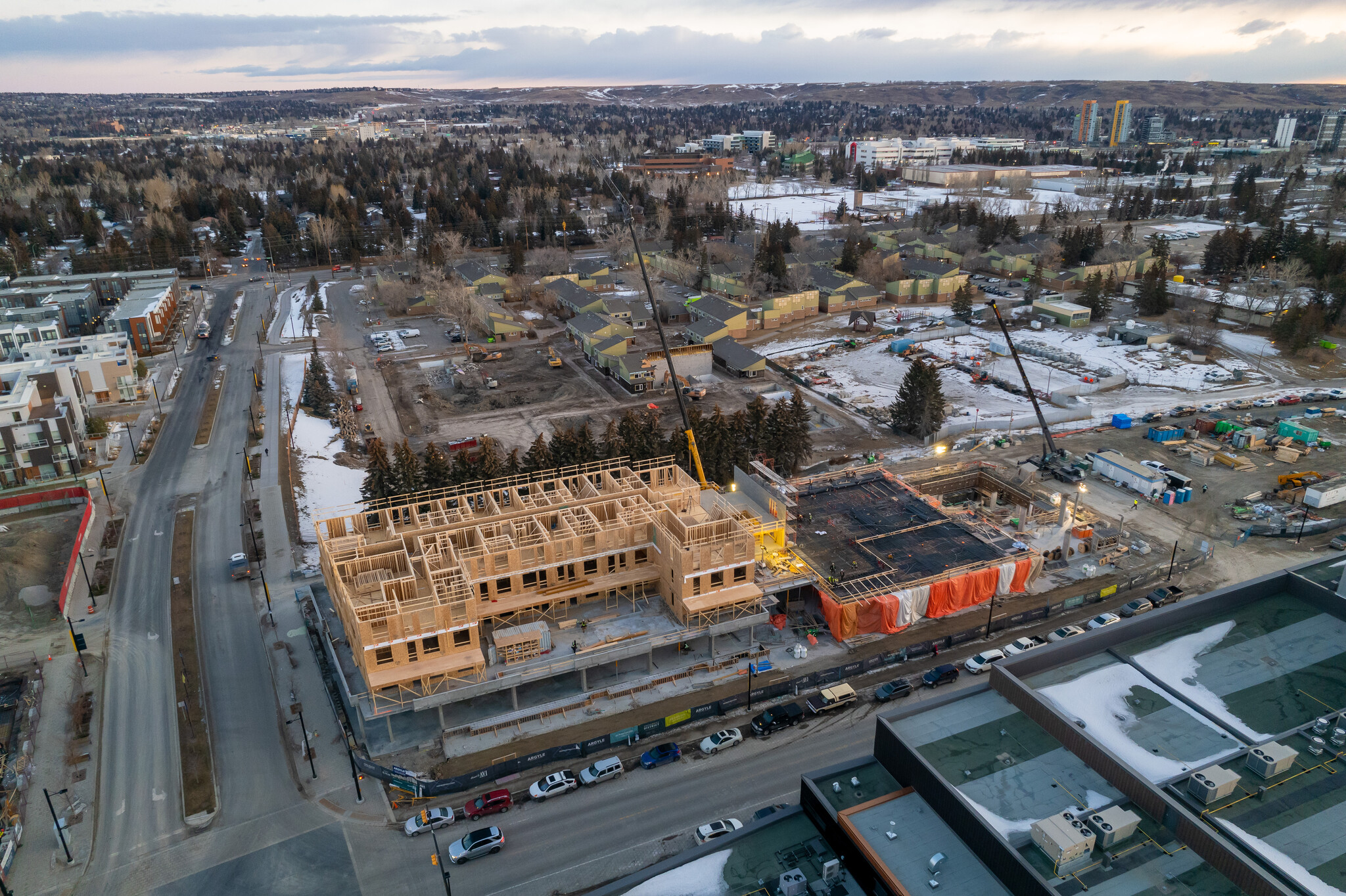 3834 University Av NW, Calgary, AB for sale Construction Photo- Image 1 of 1