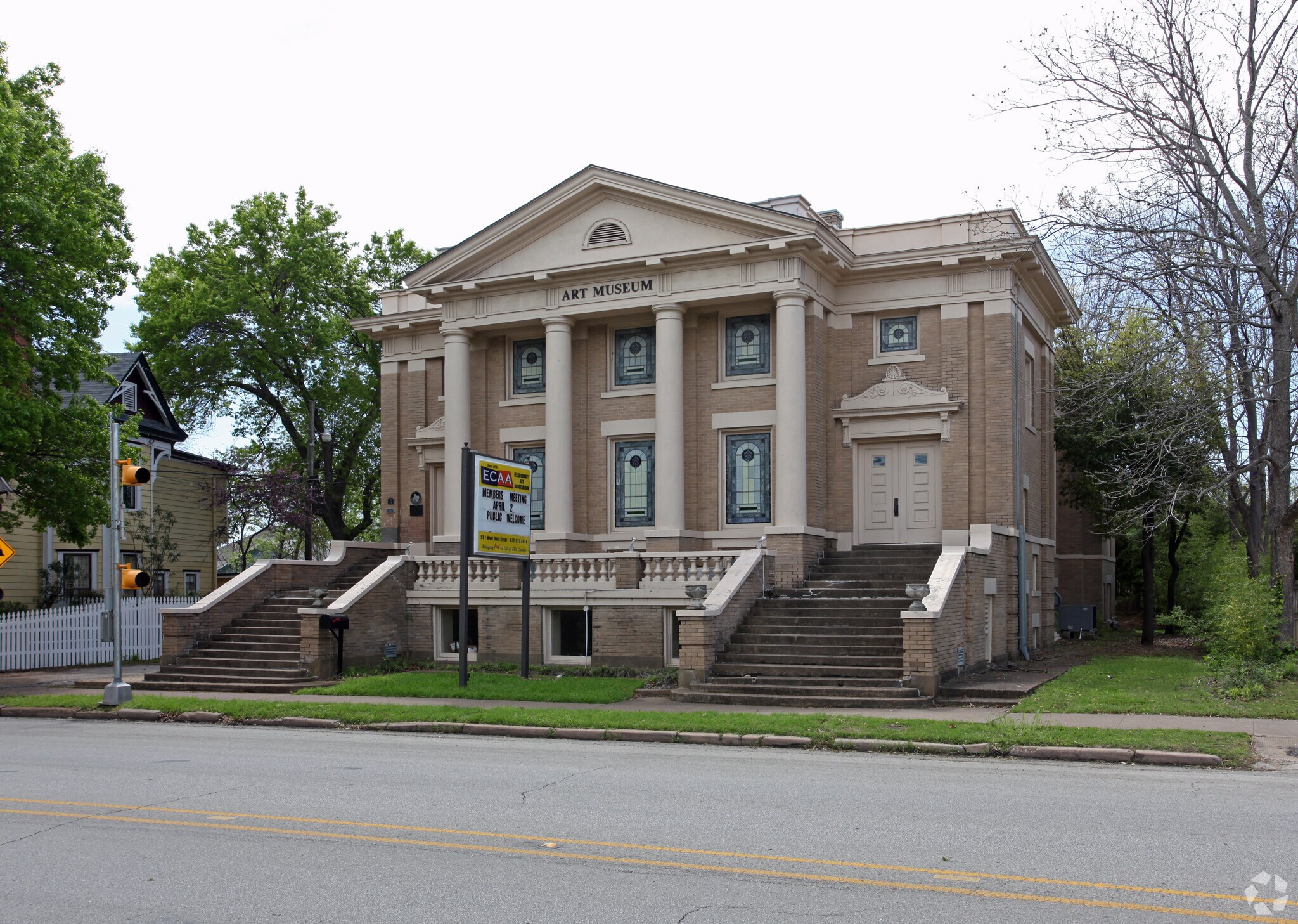 501 W Main St, Waxahachie, TX for sale Primary Photo- Image 1 of 1