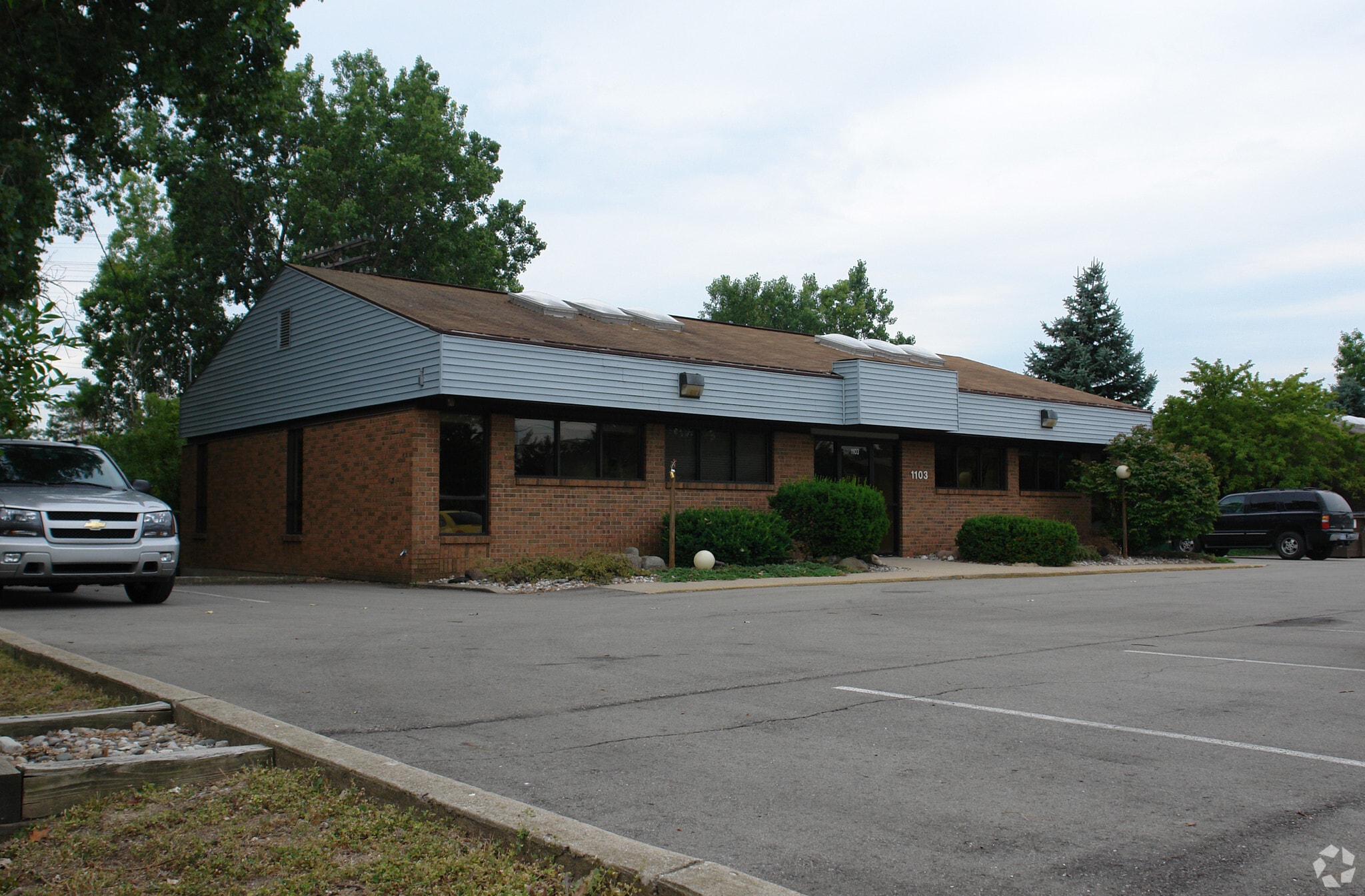 1103 Trowbridge Rd, East Lansing, MI 48823 Office for Sale