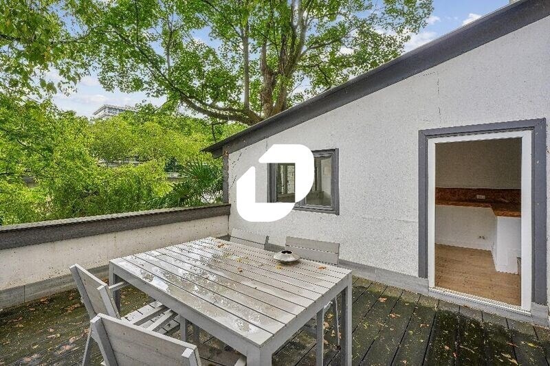Vente Bureaux 347 m² - Photo 1