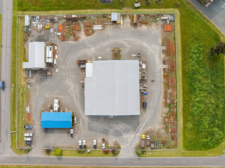 7135 Delta Line Rd, Ferndale, WA for sale - Building Photo - Image 2 of 40