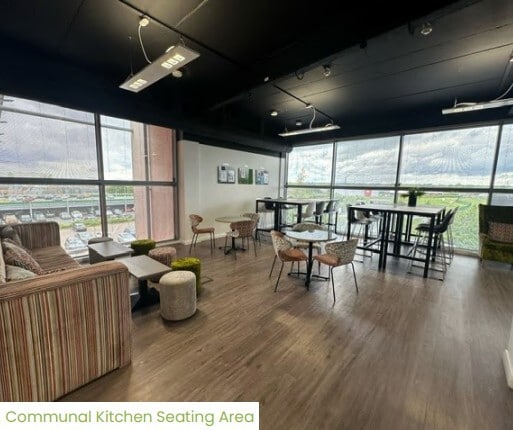 4 Barling Way, Nuneaton for lease - Interior Photo - Image 2 of 3